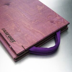 Purple FASFOOT floor with purple handle